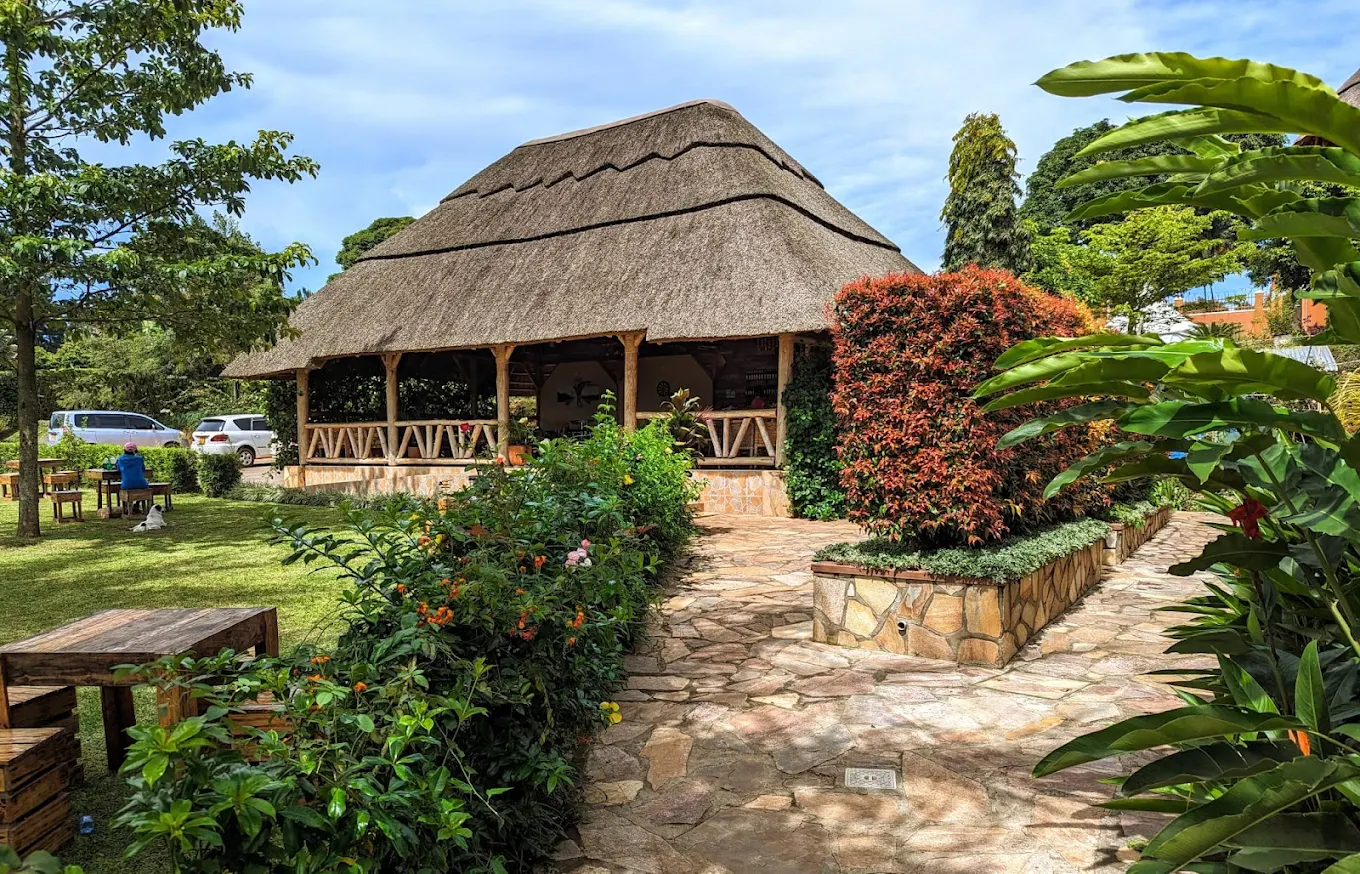 Oslo Gardens Hotel - Restaurant and Bar in Entebbe